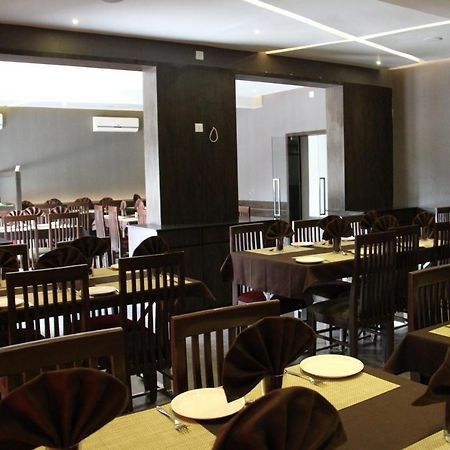 Hotel Aditya Talala Eksteriør bilde