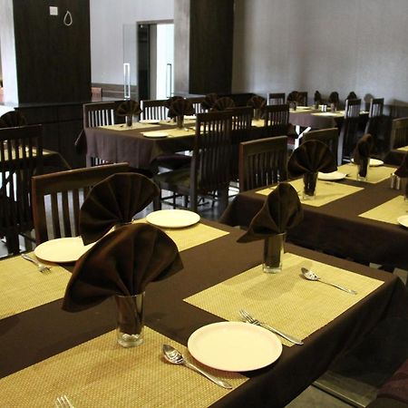 Hotel Aditya Talala Eksteriør bilde